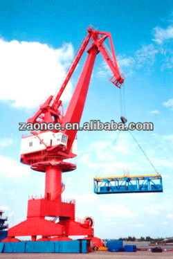 Beautiful Harbour portal crane 40T