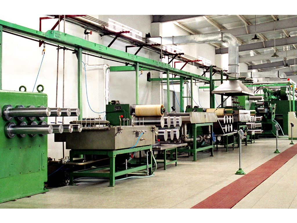 BI-COMPONENT STAPLE FIBER MACHINE