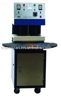 blister packaging machine