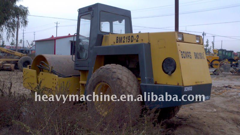 Bomag compact roller BW219D-2