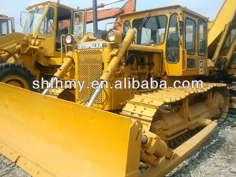 bulldozer CAT D6