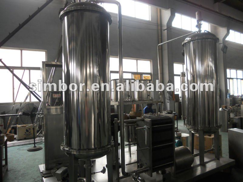 Carbonated beverage mixing machine