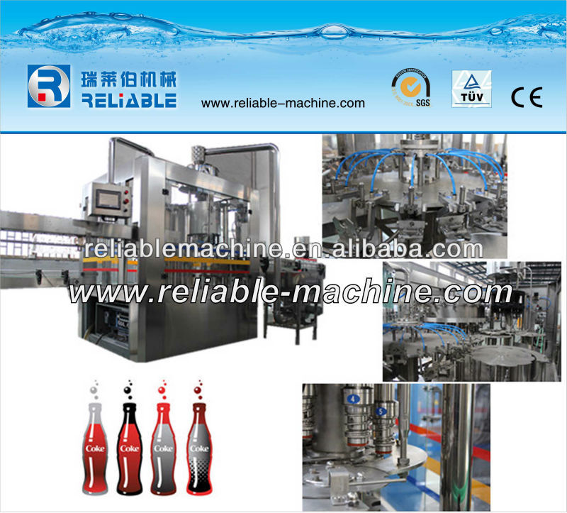 Carbonated beverage mixing machine