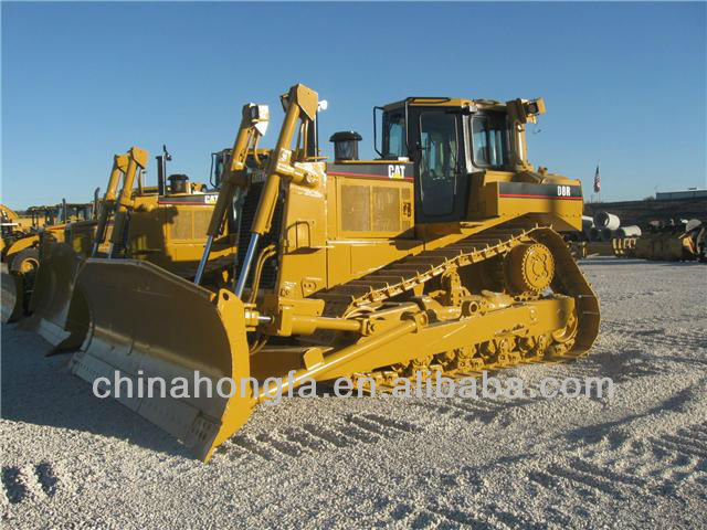 CAT used D8R Bulldozer for sale in good condition