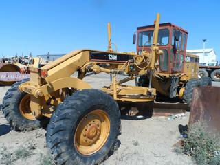 Caterpillar 120H Motor Grader