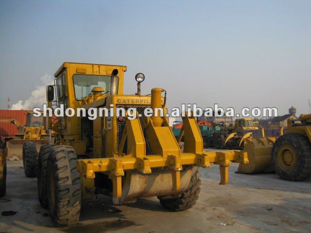 Caterpillar 14G used motor grader, with ripper working