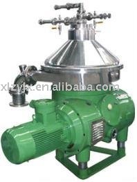 Chemical liquids centrifuge separator