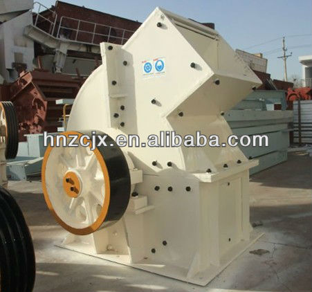 China Leading Hammer Mill Crusher with High Crushing Ratio