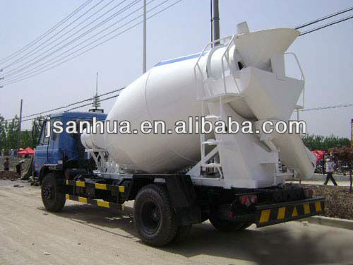 China Manufacture Dongfeng 4x2 8CBM Cement Mixer Truck Or Cement Mixer Vehicle For Sale