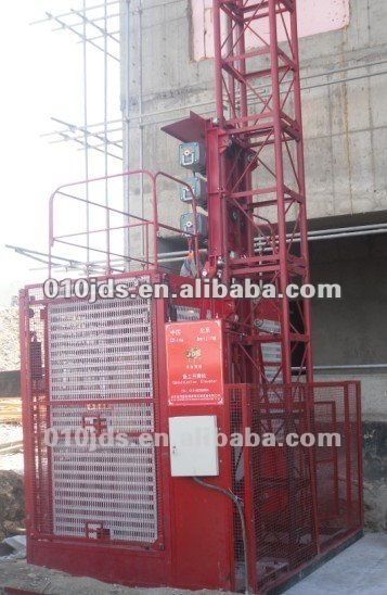 China SC200/200 construction hoist