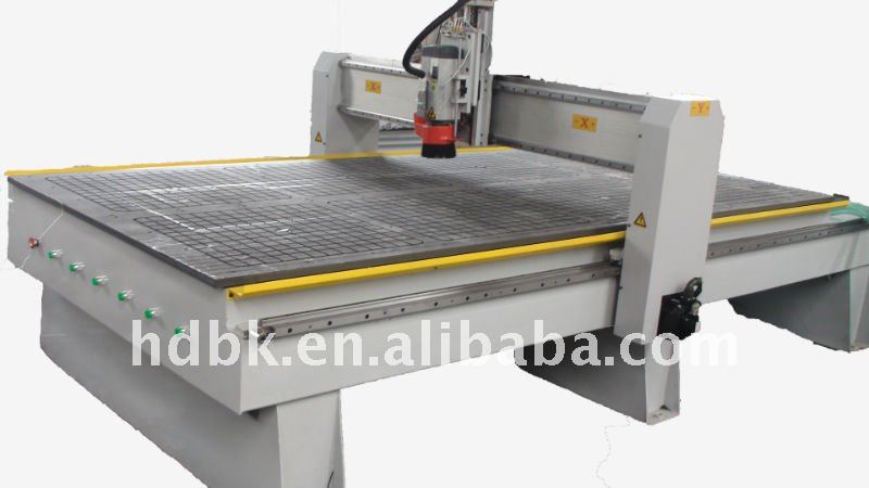 CNC Woodworking Machine with High Configuration