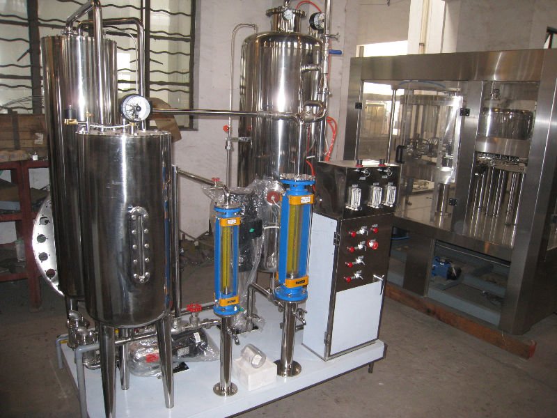 CO2 carbonated beverage mixing machine