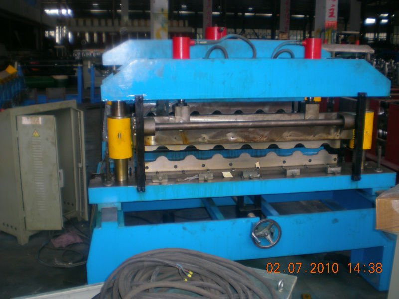 cold roll forming machine