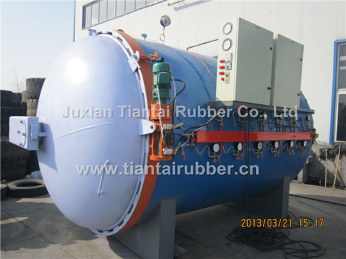 Cold tire retreading equipment tire curing chamber