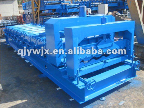 Color Steel Step Roof Tile Making Machine