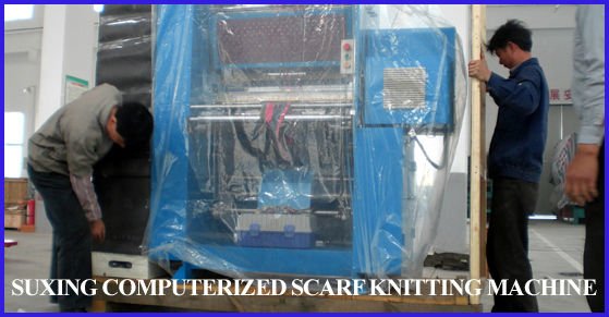 Computerized jacquard scarf knitting machine