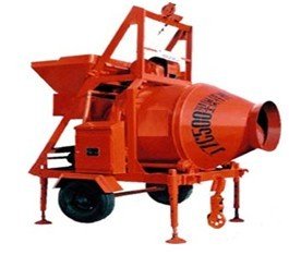 Concrete Mixer with diesel engines