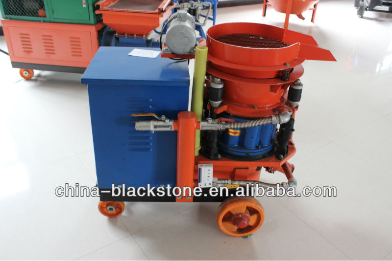 concrete spraying machine