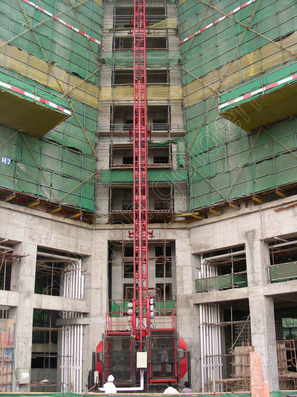 construction hoist elevator,passenger material hoist,SC100/100 passenger hoist price