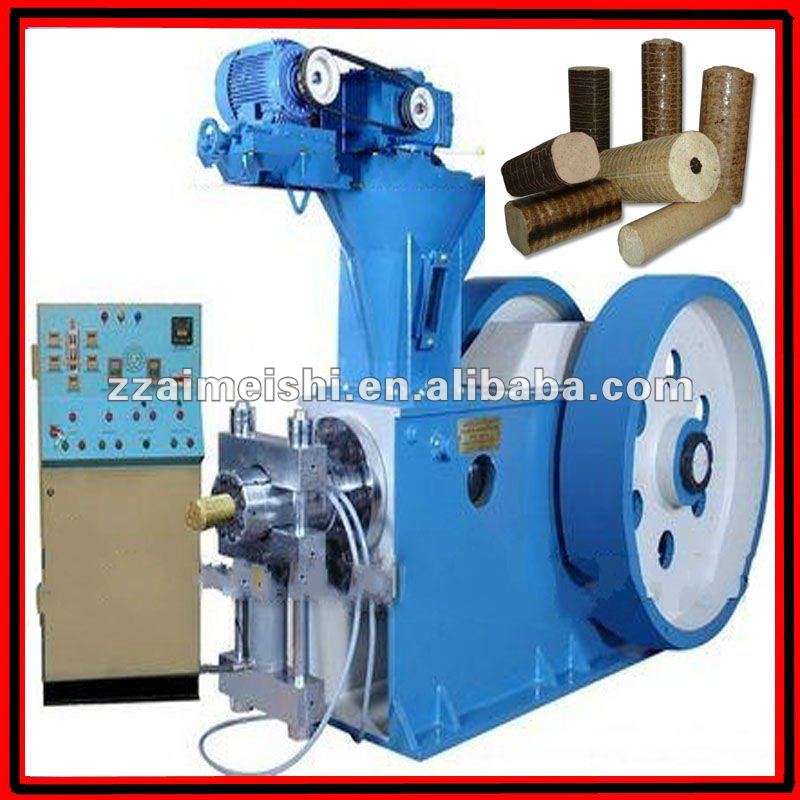 Continuous high production capacity ram type briquette making machine