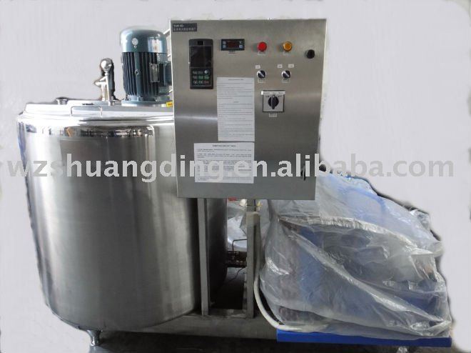 Cooling and mixing tank