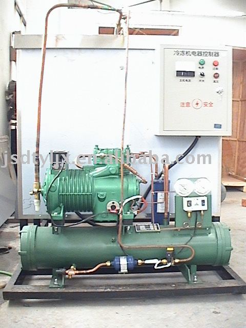 Cooling water tank and chiller