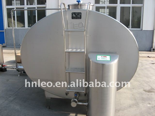 Cow Milk cooling tank