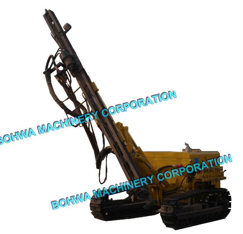 Crawler DTH Drilling Rig DHK-125 for max drilling capacity 40 meter and hole 80- 165mm