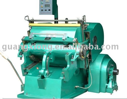 Cut and creas machine/Creasing and cutting machine