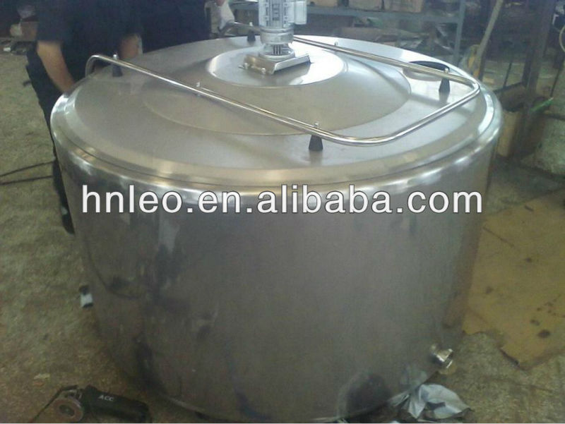 Cylinderical vertical direct expansion milk cooling tank bulk milk cooler