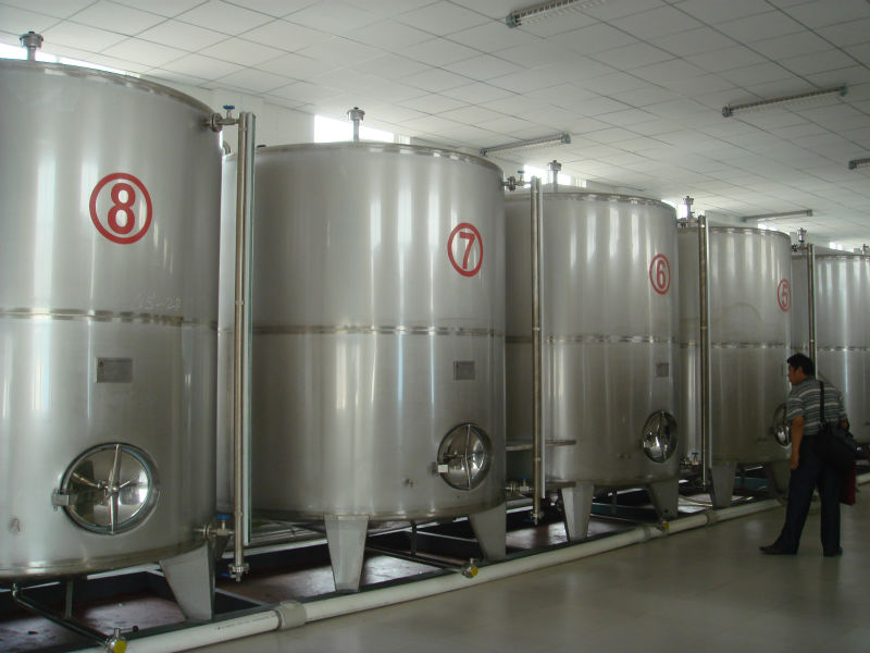 Cylindrical Food Grade Stainless Steel wine fermenter