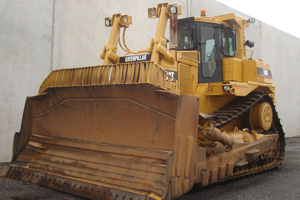 D9r CAT BULL DOZER