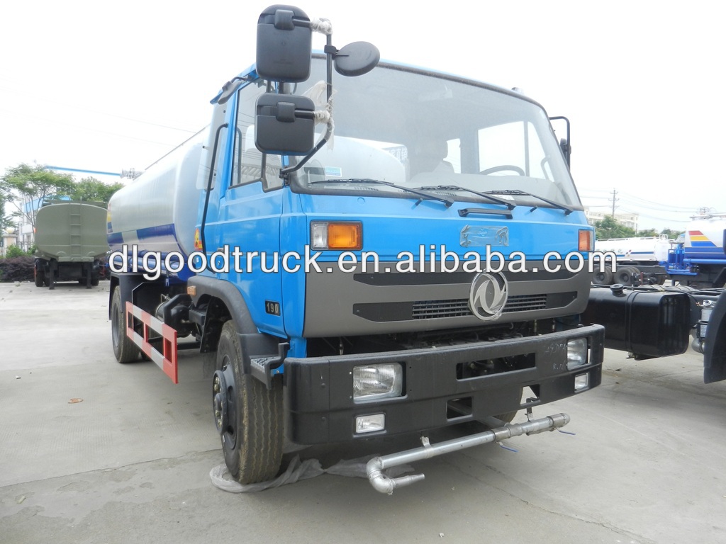 dongfeng 4*2 8000L water tank truck,water truck,water sprinkler truck,water spray truck