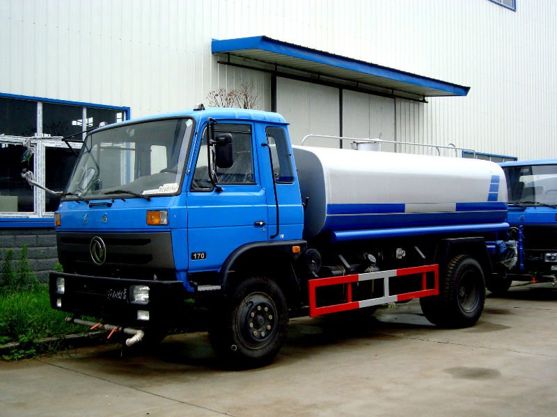 Dongfeng 4*2 Water tanker truck