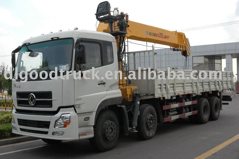 Dongfeng 8*4 16T truck mounted crane