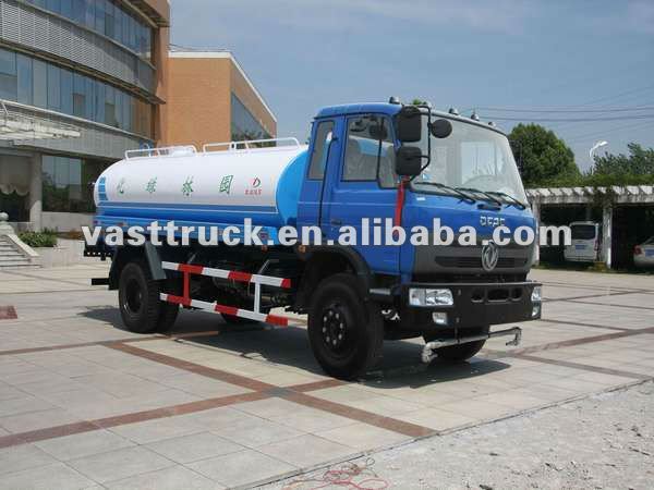 Dongfeng 8000 liter water tanker truck