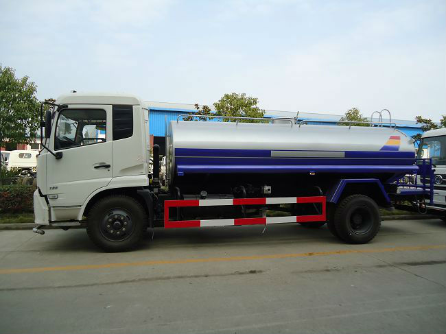 Dongfeng DFL 12000L water truck,water sprinkler truck