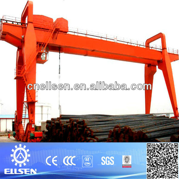 Double girder gantry crane with hook