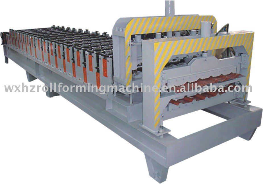 Double layer roof panel forming machine