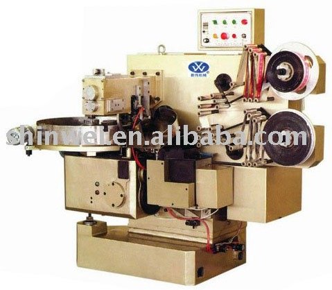 Double twist wrapping machine