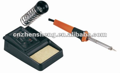 Dual wattage soldering station