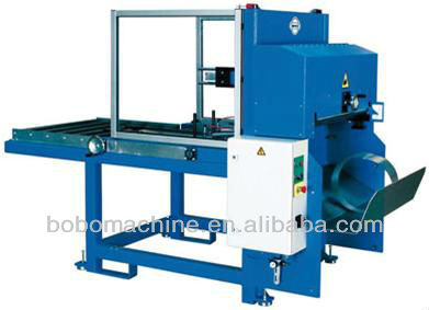 Duct fabrication machine