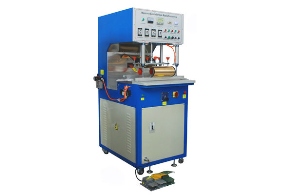 DXCW5-1-8KW HIGH FREQUENCY MACHINE