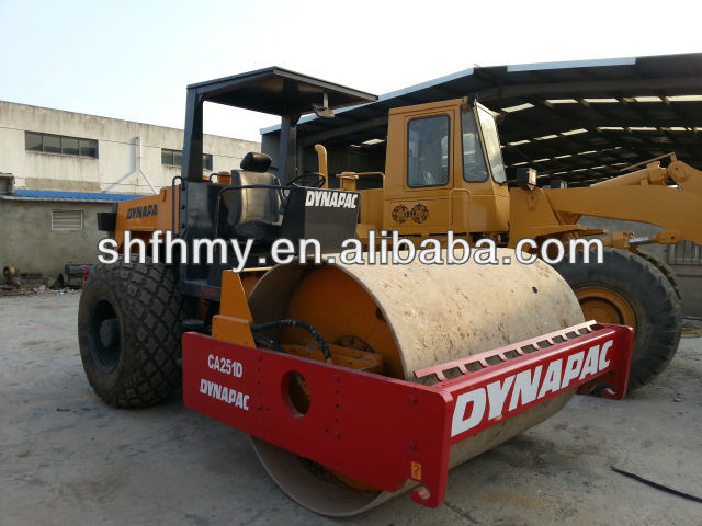 dynapac CA25 pad foot roller