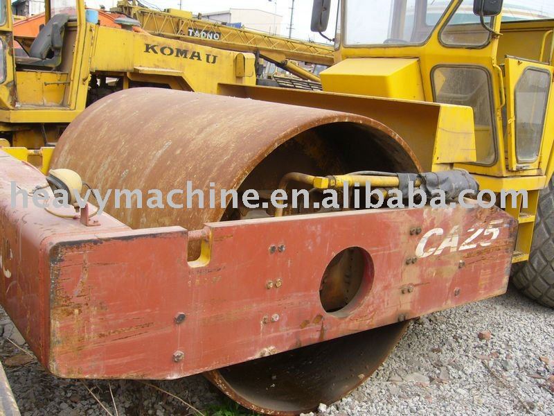 DYNAPAC COMPACTION ROLLER