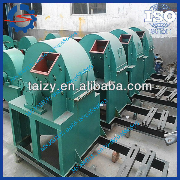 Easy operation electric wood chipper machine/branch chipper machine/log chipper machine 0086 18703680693