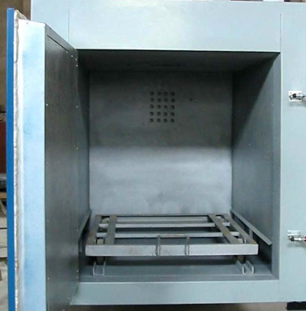 Electric oven for transformer coil and tank