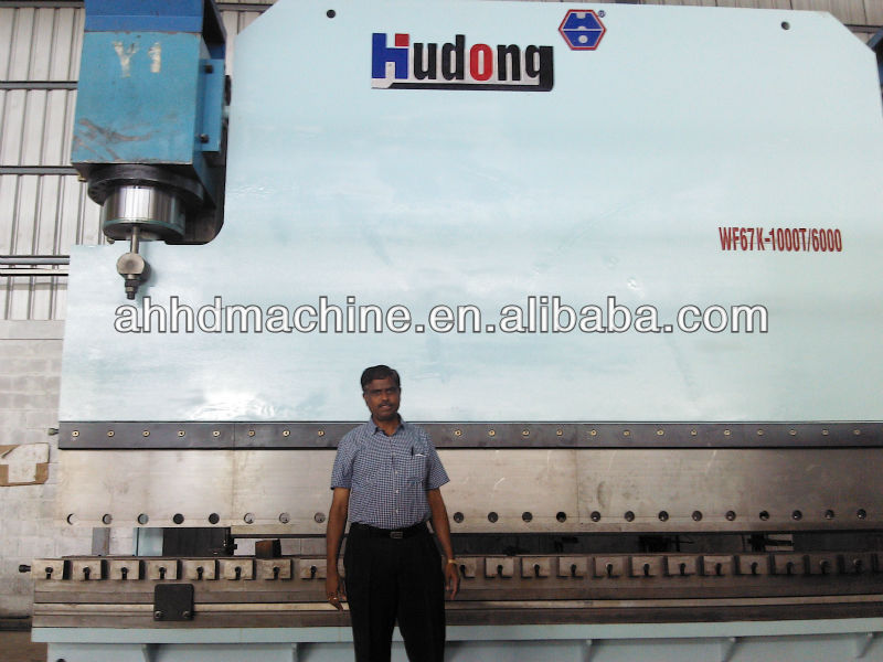 Electro-hydraulic automatic cnc press brake WF67K-1000T/6000 with DA-52 controller