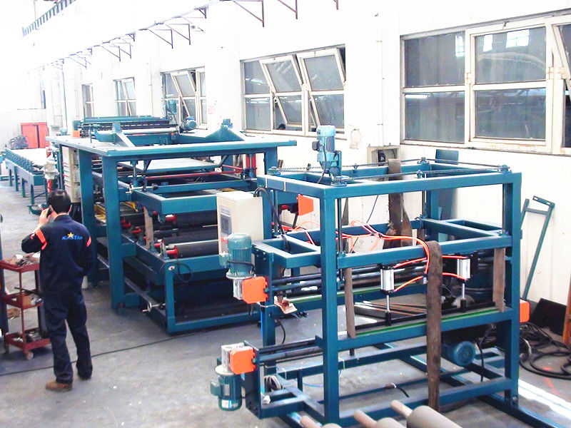 EPS sandwich panel roll forming machine