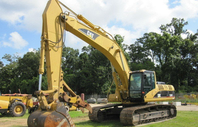 Excavator Caterpillar 330CL Year 2006